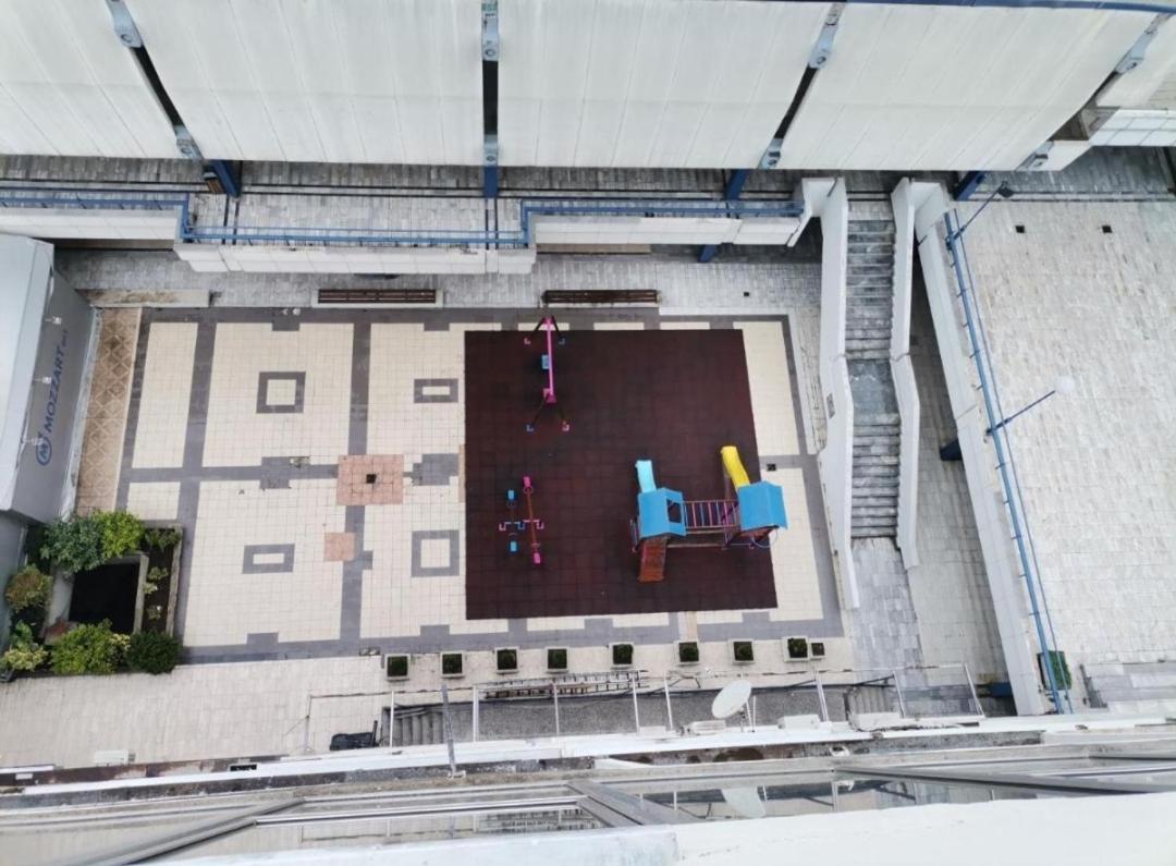 Calla 5 Apartment - Main Square, In The City Shopping Center - Parking Slot With Security And Video Camera Skopje Extérieur photo