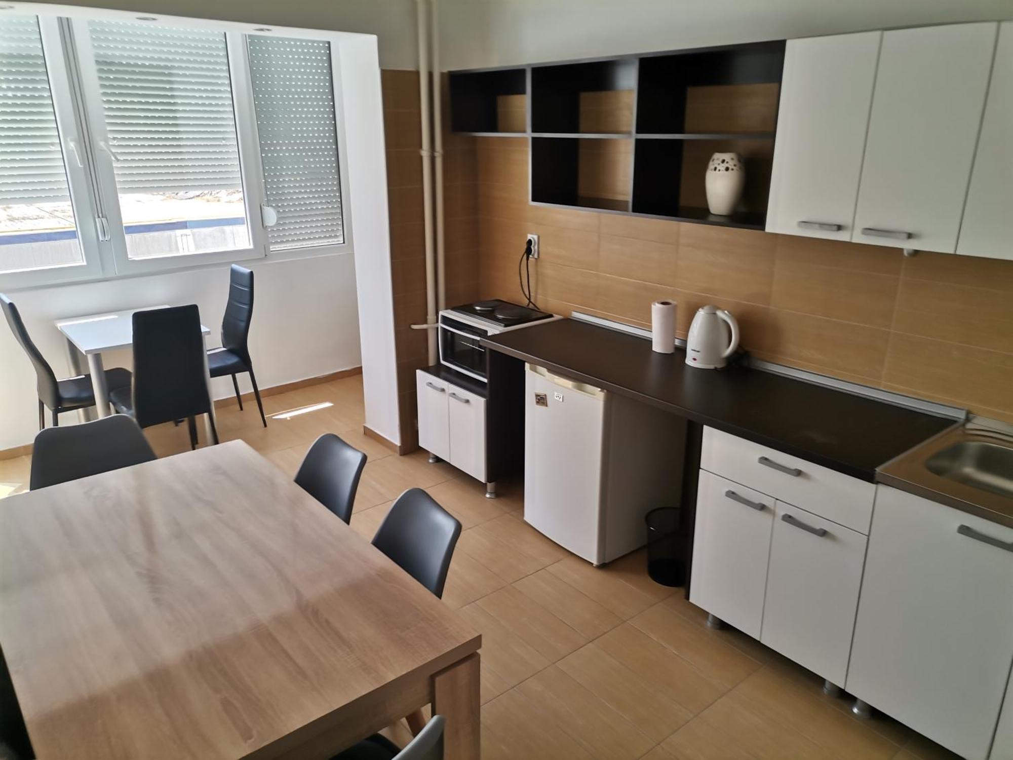 Calla 5 Apartment - Main Square, In The City Shopping Center - Parking Slot With Security And Video Camera Skopje Extérieur photo