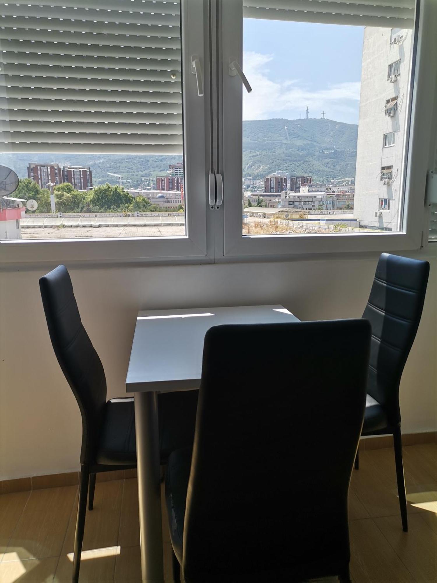 Calla 5 Apartment - Main Square, In The City Shopping Center - Parking Slot With Security And Video Camera Skopje Extérieur photo